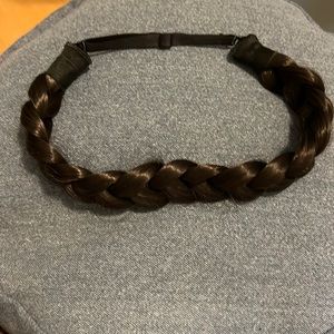Madison Braids halo in dark brown